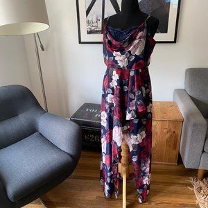 David’s Bridal Wedding Guest Dress City Triangles floral, High low, stra…